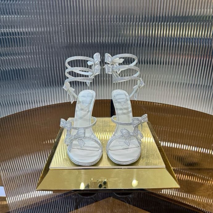 Босоножки фото 4