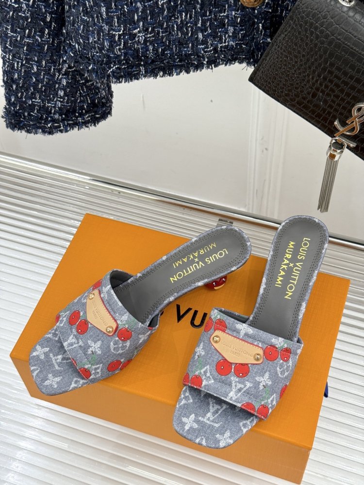 Босоніжки фото 2