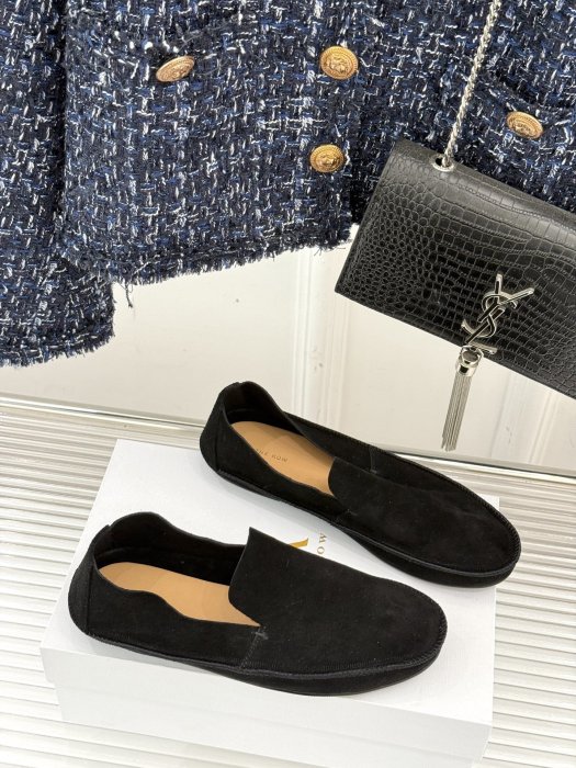 Туфли женские фото 3