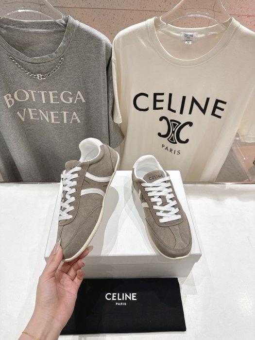 Кроссовки фото 3