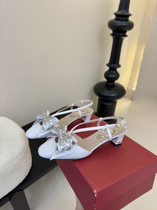 Босоножки фото 4