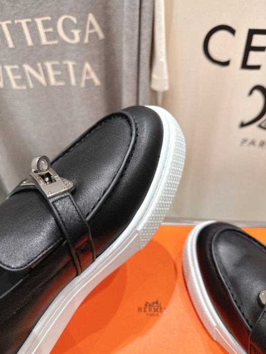 Лоферы женские фото 7