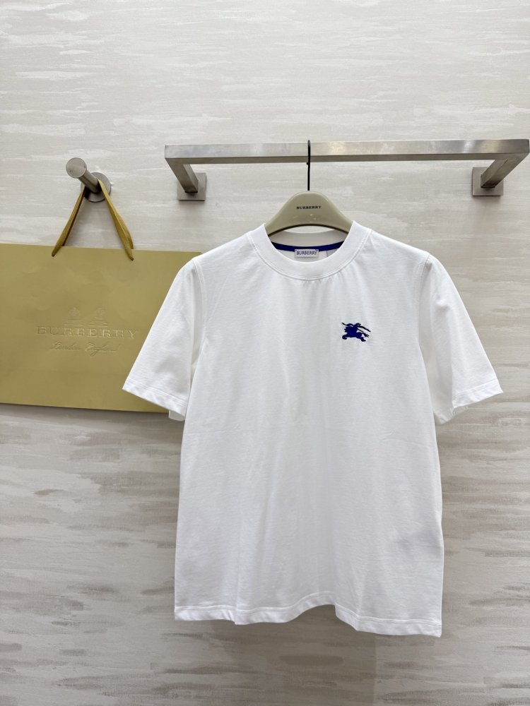 Футболка жіноча