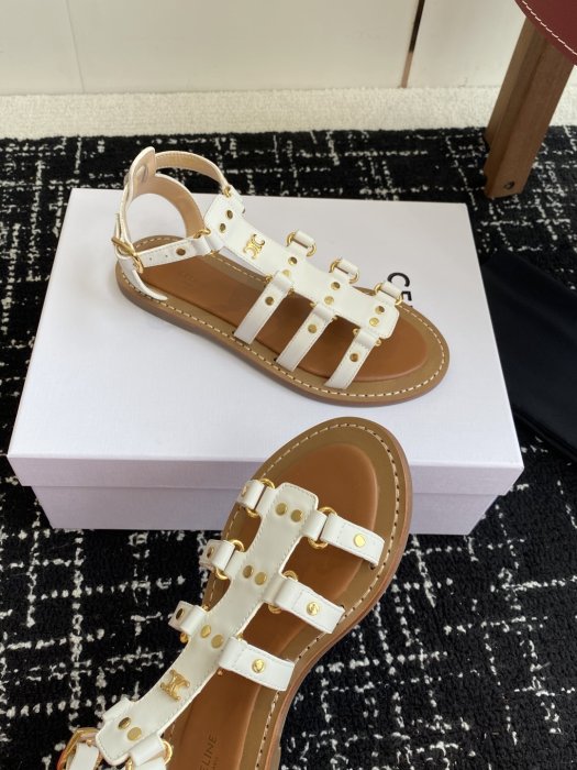 Сандалии женские фото 5