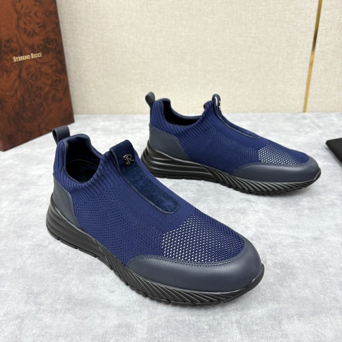 Кросівки фото 3