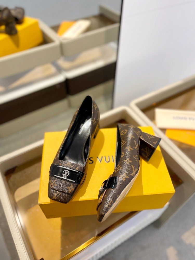 Shoes women's фото 6