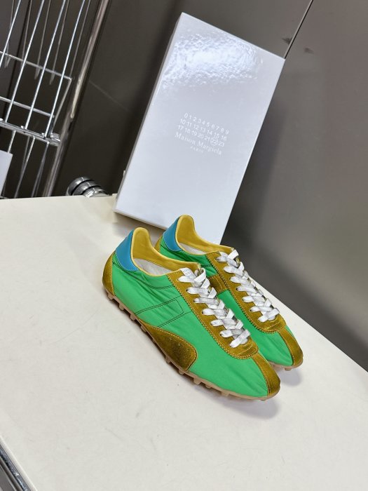 Кроссовки фото 2