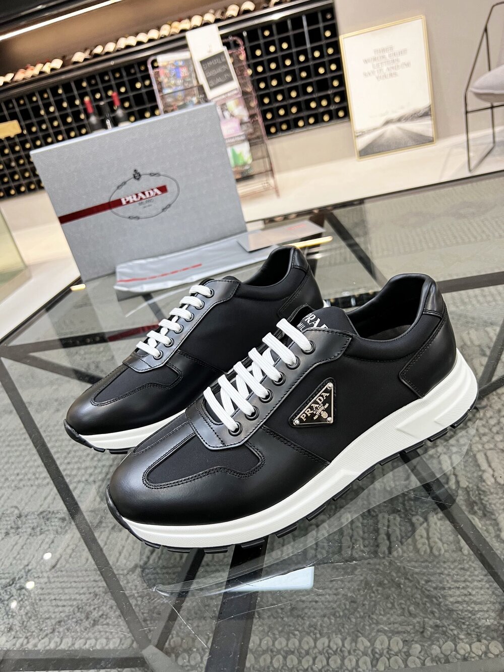 Sneakers men's