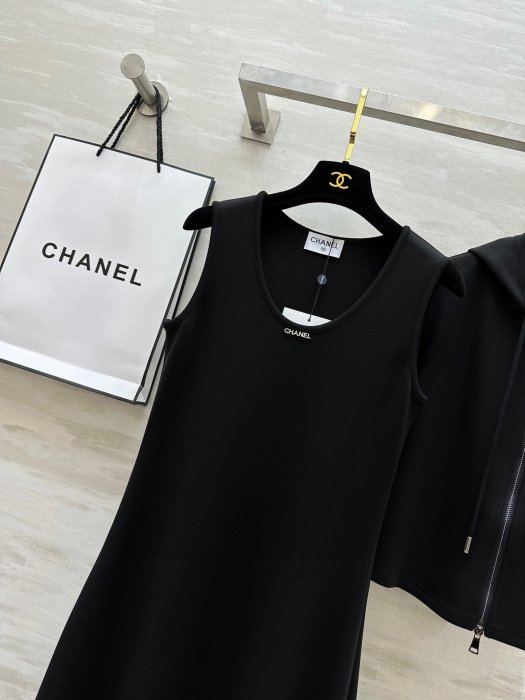 Костюм жіночий фото 5