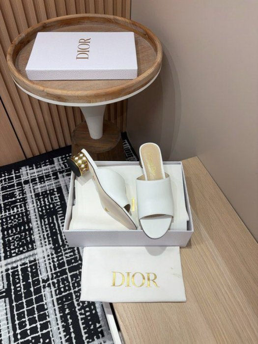 Босоніжки Dior Icon на товстому