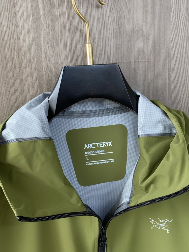 Куртка вітровка чоловіча фото 3