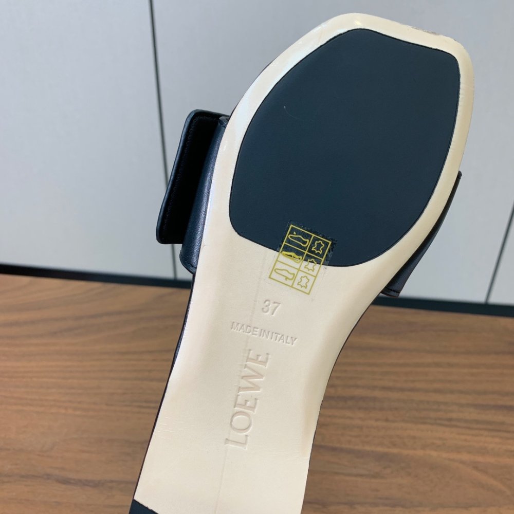 Шлепанцы женские фото 9