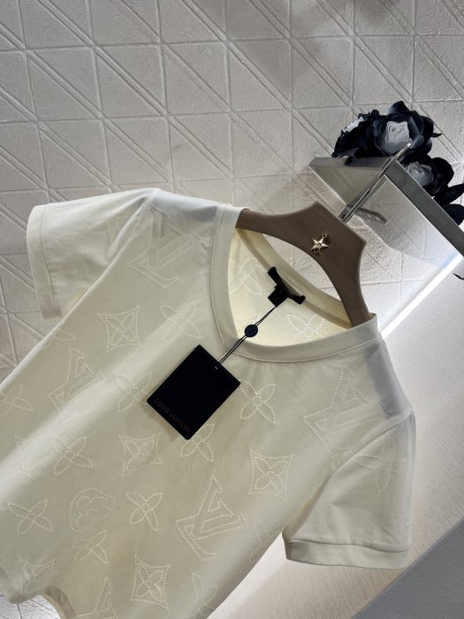 Футболка женская фото 7