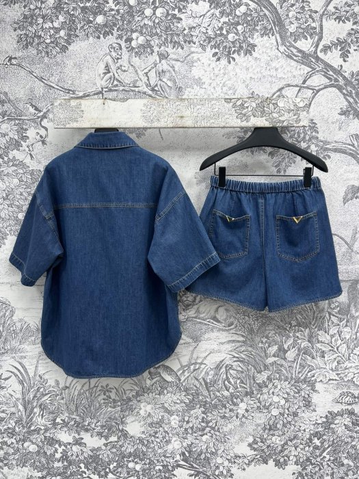 Костюм женский фото 7