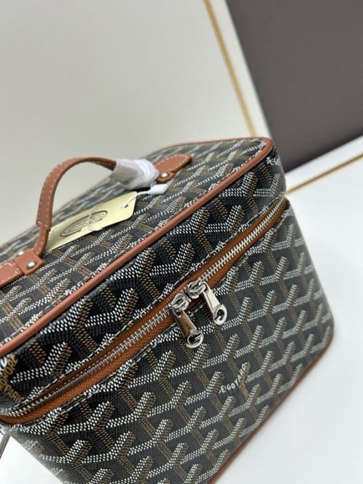 Сумка косметичка женская Goyard Vanity muse 21 см фото 4