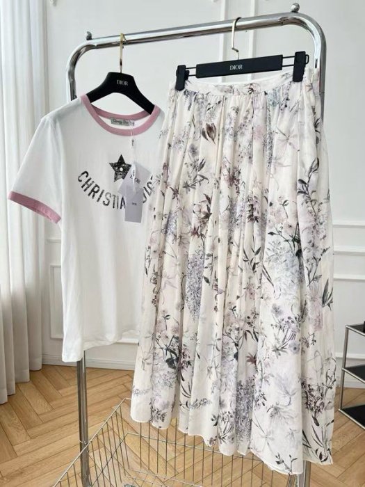 Костюм женский фото 5