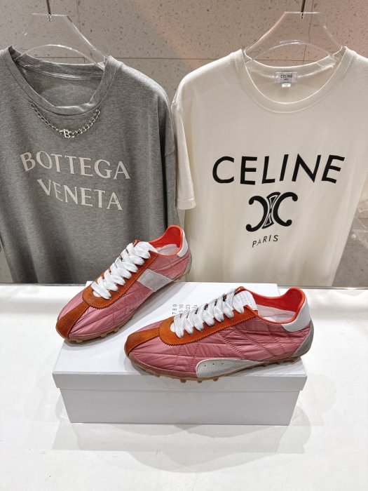 Кросівки фото 4