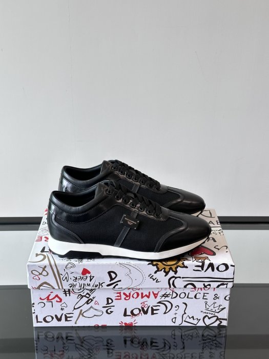 Кроссовки мужские