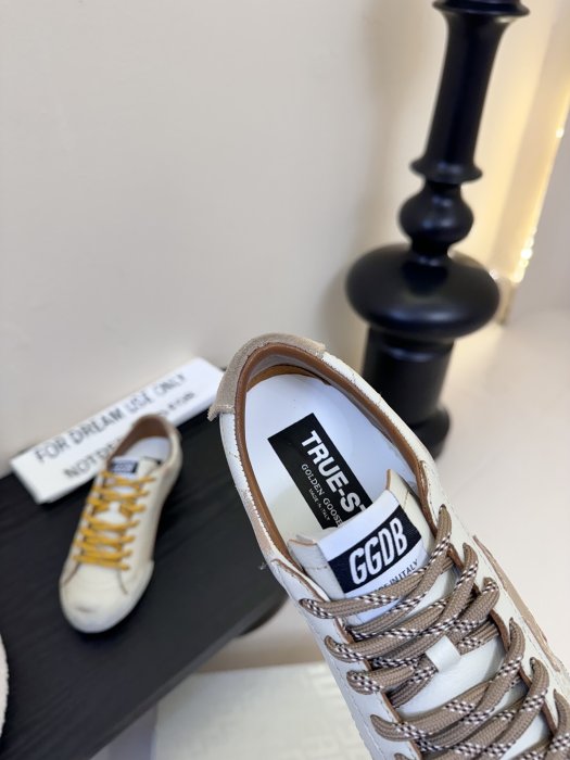 Кроссовки Golden Goose фото 8