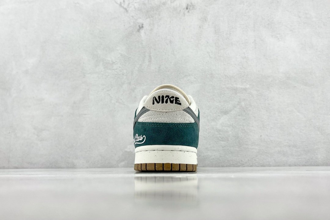 Sneakers Dunk Low SE 85 DO9457-110 фото 9