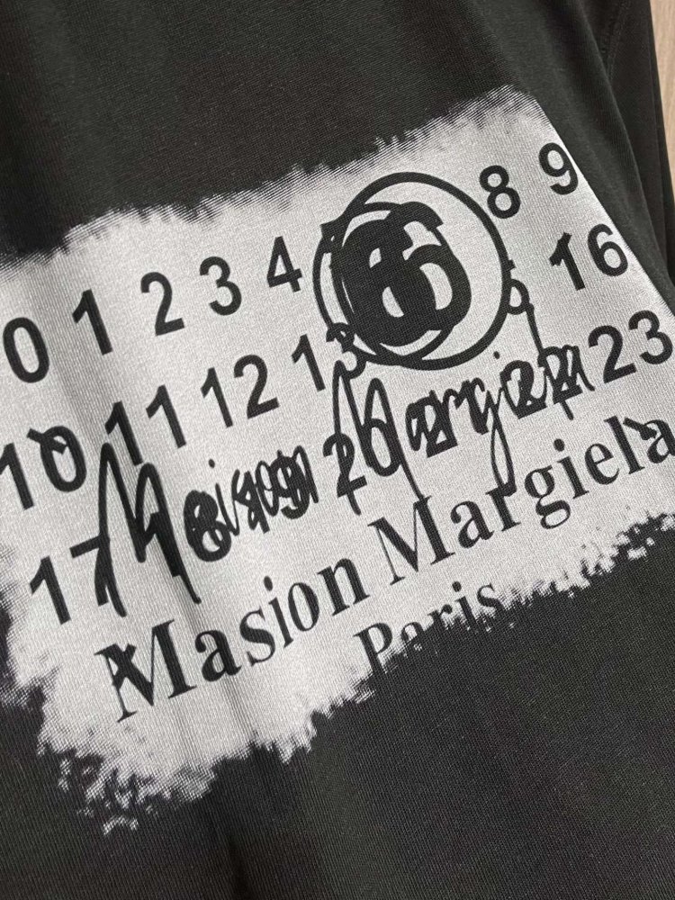 T-shirt men's фото 5