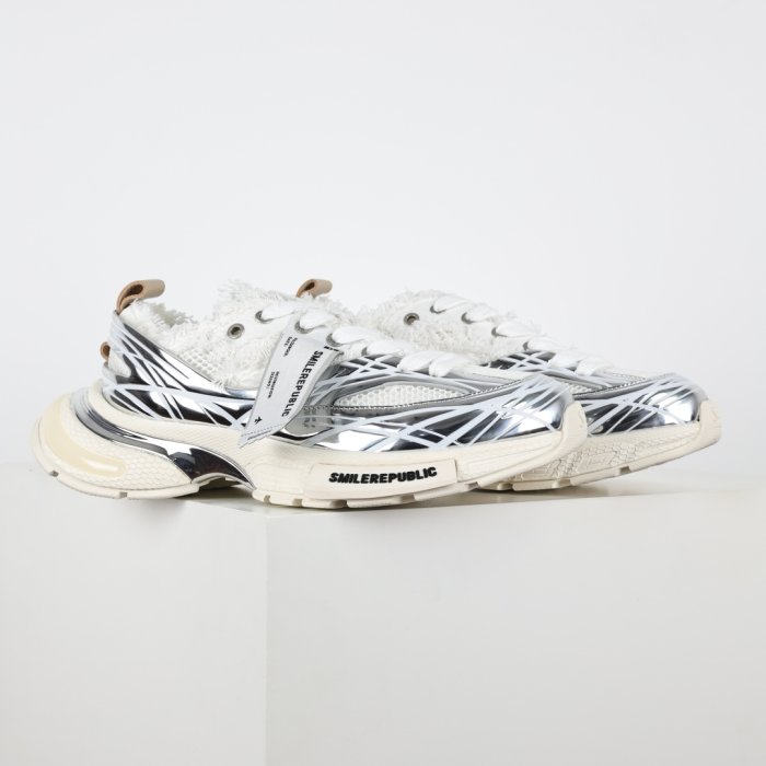 Кросівки фото 3