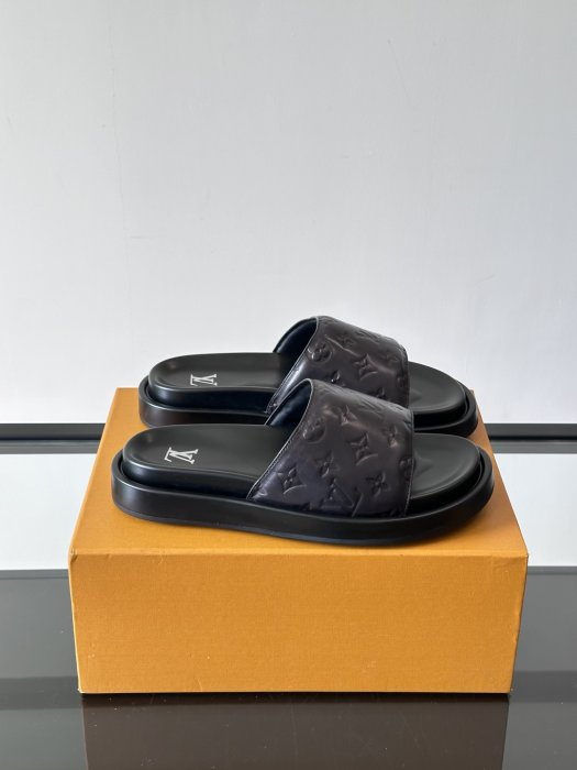 Шлепанцы мужские