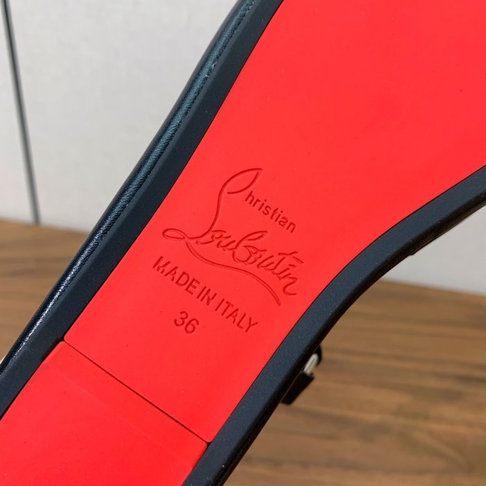 Босоножки фото 8