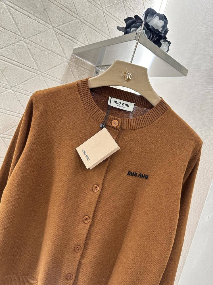 Кофта жіноча фото 3