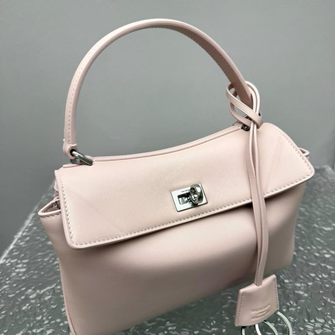 Сумка кожаная розовая Silver Rodeo Mini Tote 23 см фото 6