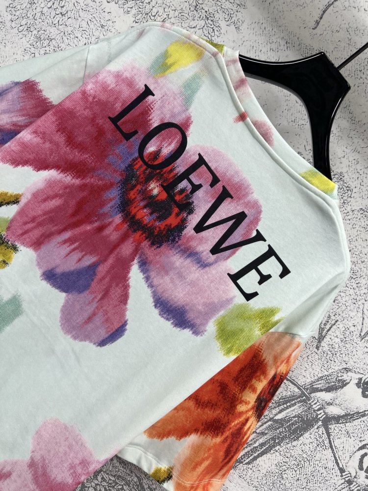 T-shirt women's фото 8