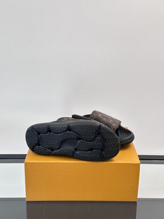 Шлепанцы мужские фото 9