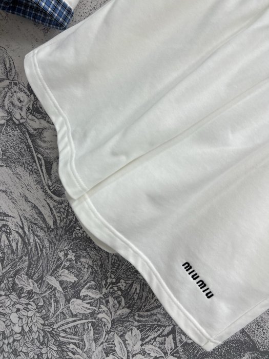 Costume female фото 4