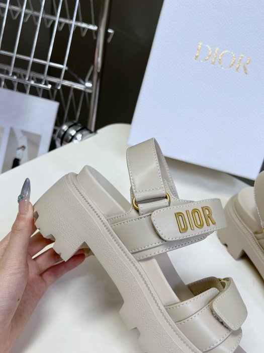 Sandals women's фото 9