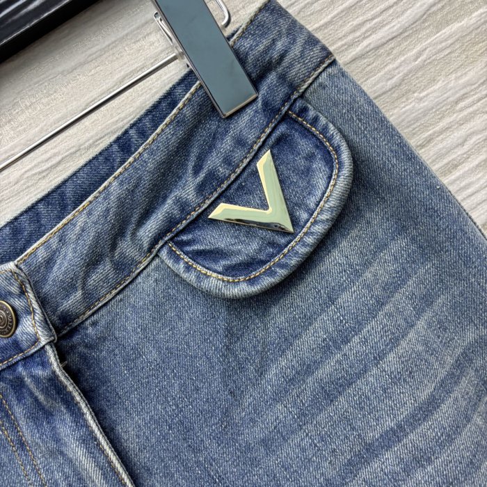 Джинсы женские фото 5