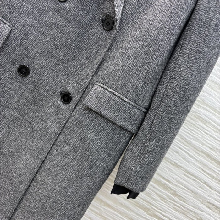 Coat wool фото 7