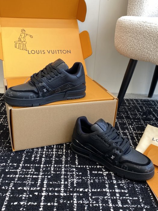 Кроссовки женские LV Trainer фото 4