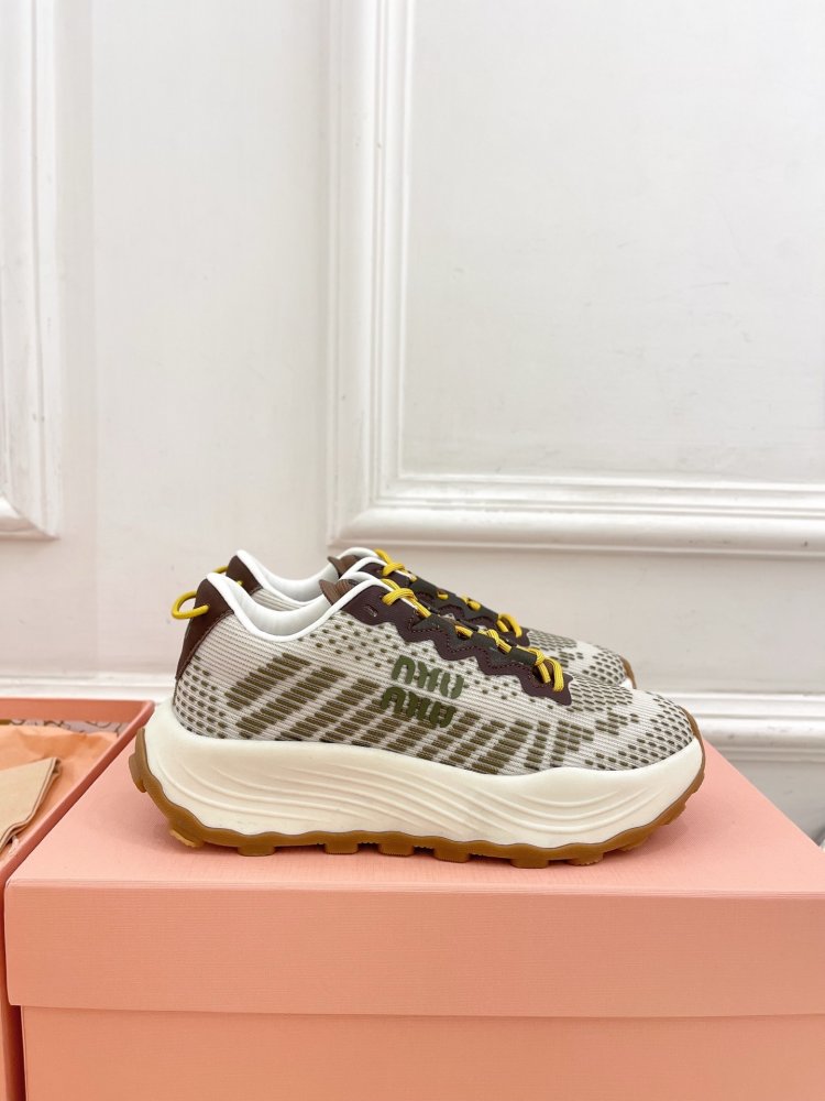 Sneakers women's фото 2