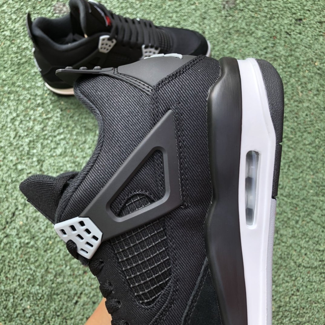 Кросівки Air Jordan 4 Black Canvas фото 3