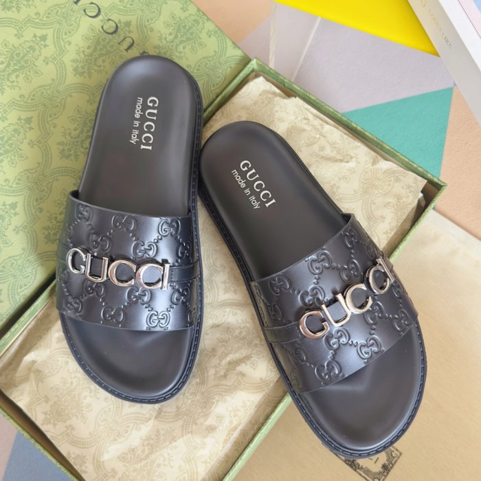 Шльопанці чоловічі