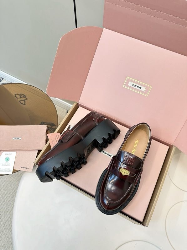 Лоферы женские на платформе фото 4