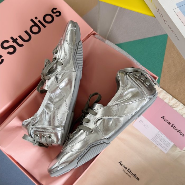 Кросівки фото 6