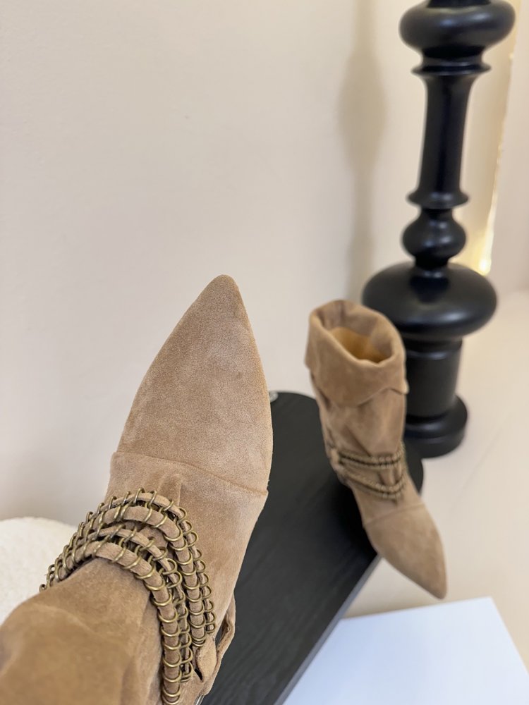 Чоботи шкіряні жіночі фото 6