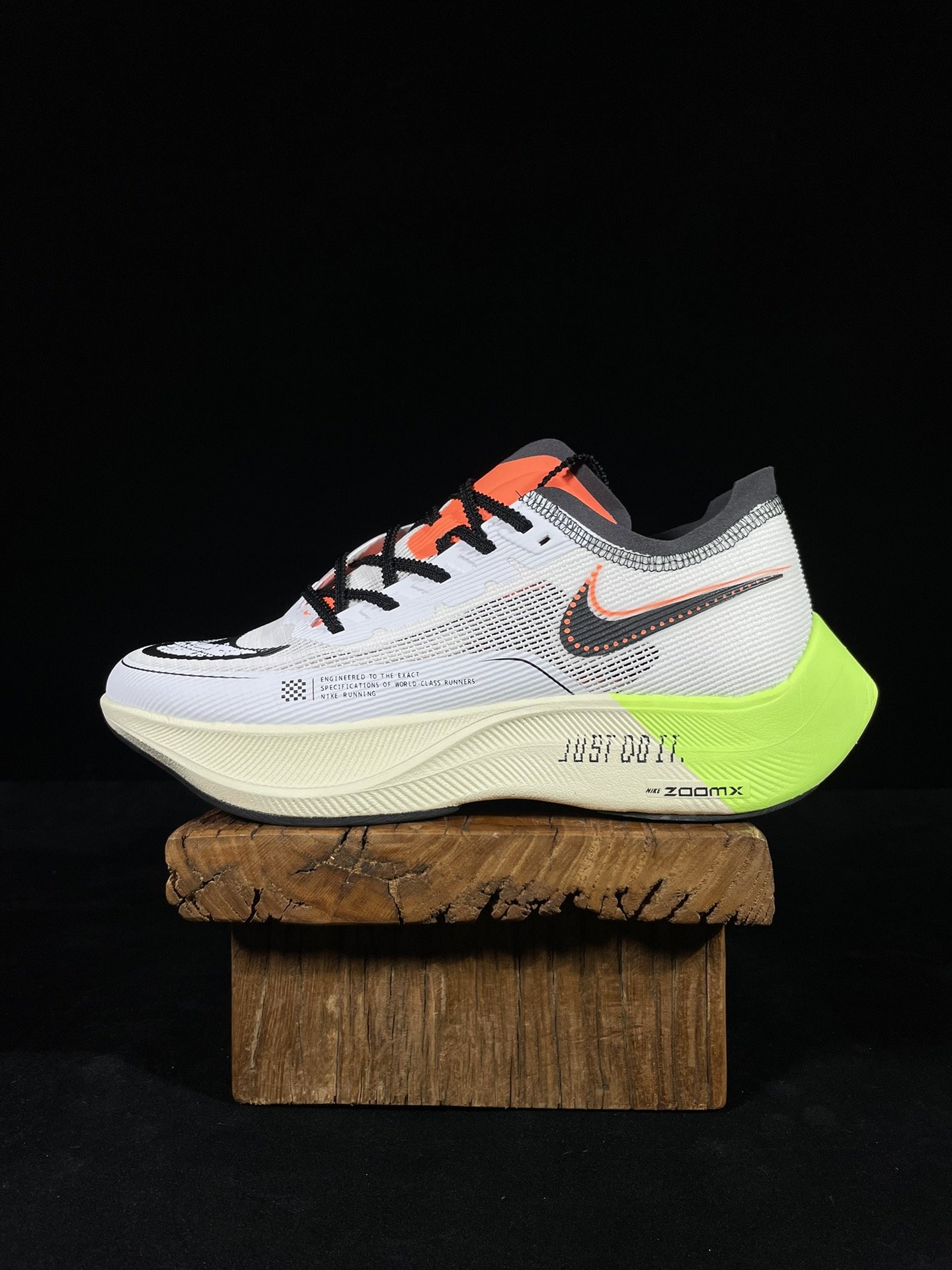 Кросівки ZoomX Vaporfly Next 2 Coconut Milk Ghost Green Bright Crimson FB1846-101