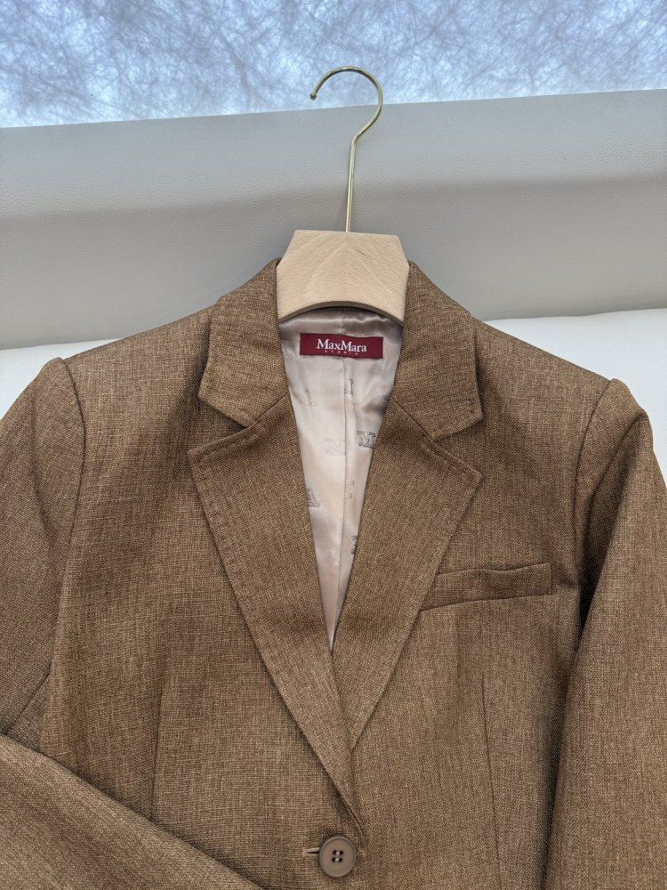 Костюм жіночий фото 7