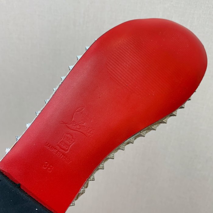 Босоножки фото 9