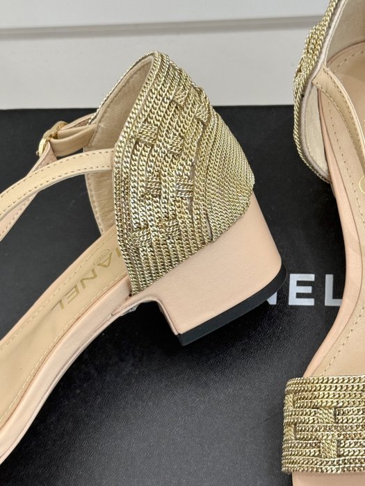 Босоніжки фото 6