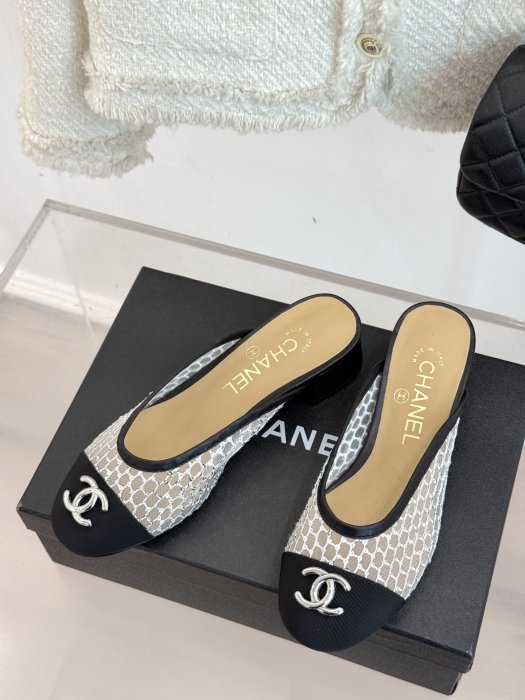 Босоножки фото 2