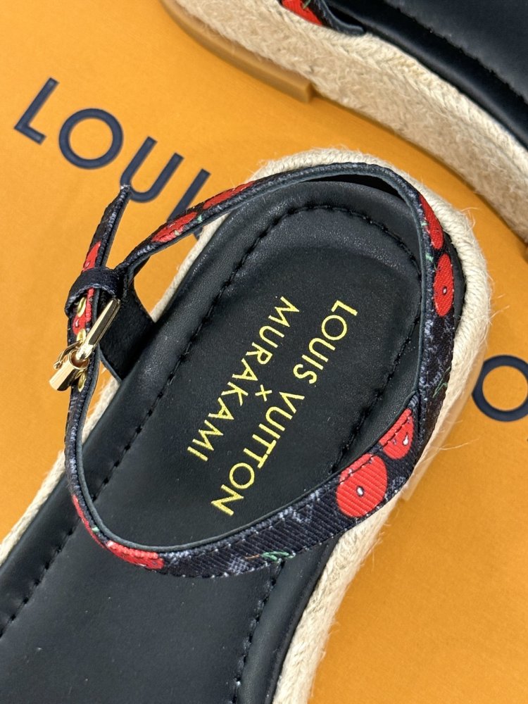 Босоніжки фото 8