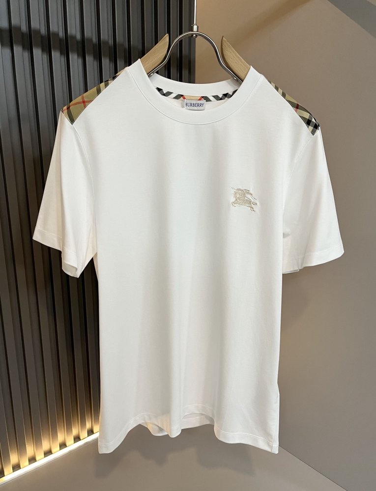 Футболка чоловіча